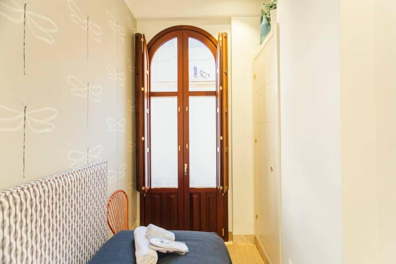 New With Height- 2Bd 1Bth- Pajaritos Apartment Seville Ngoại thất bức ảnh